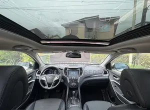 Hyundai Santa Fe 2014 White