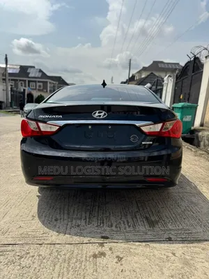 Hyundai Sonata Limited 2.0T Sedan (2.0L 4cyl 6A) 2012 Black