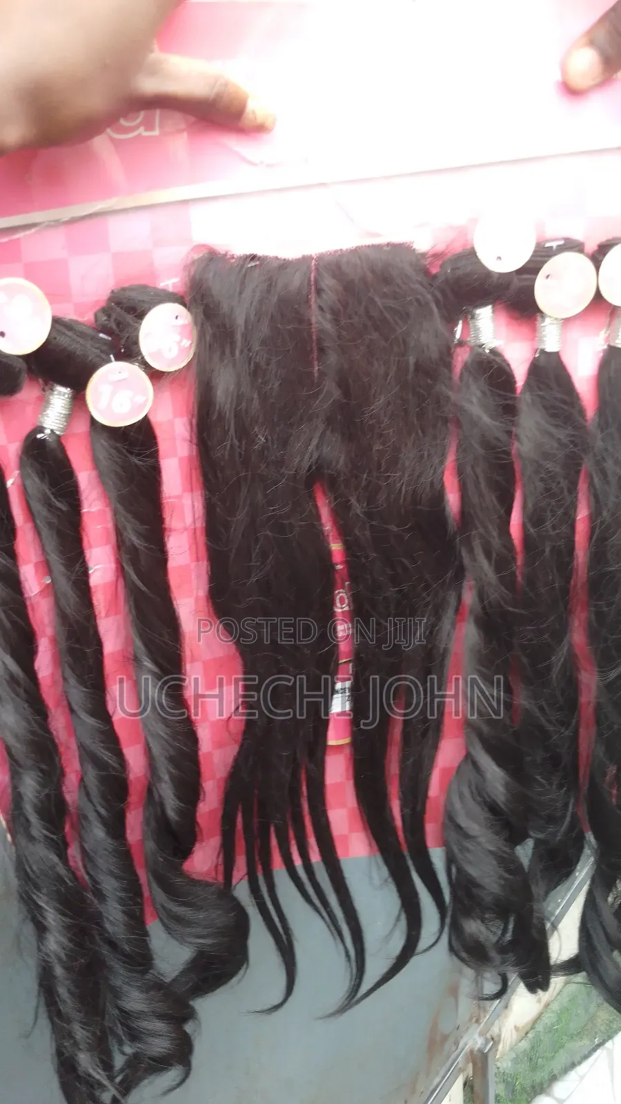 Hairs and Ventilated Closures