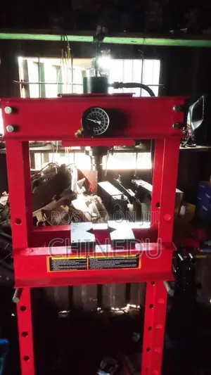 Hydraulic Pressing Machine 30ton
