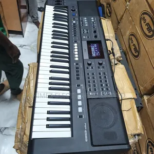 PSR E583 Yamaha Keyboard