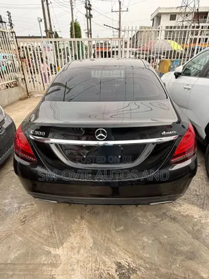 Mercedes-Benz C300 Base C300 AWD 4MATIC Sedan 2019 Black