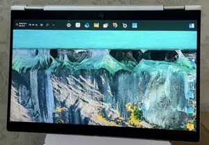 Laptop HP EliteBook x360 1040 G7 8GB Intel Core i5 SSD 256GB