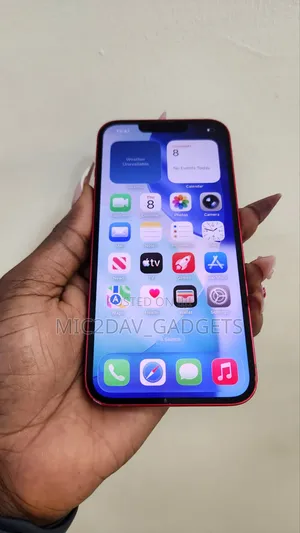 Apple iPhone 13 128 GB Red