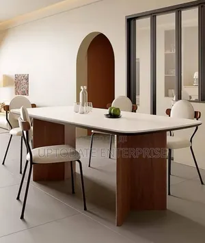 Stylish Wooden Dining Set 6-Seater