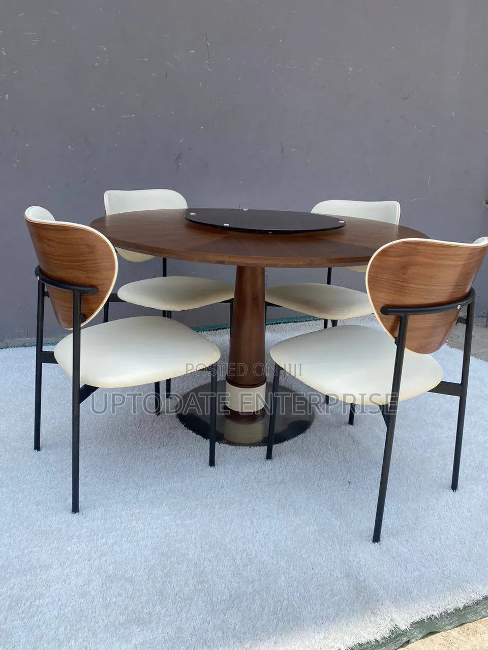 Wooden Design Boss Dining Set 4seater