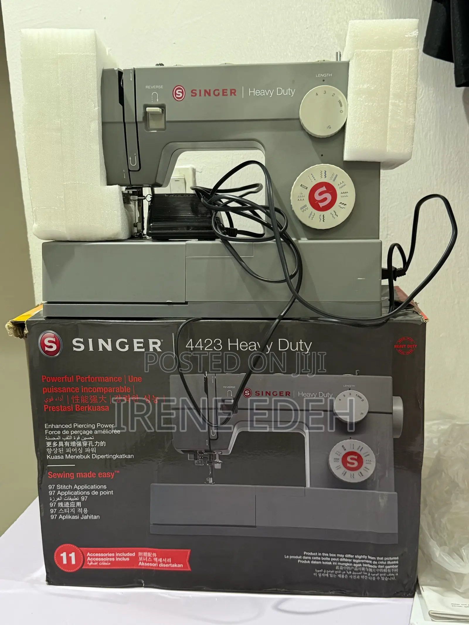 Singer Heavy Duty Sewing Machine