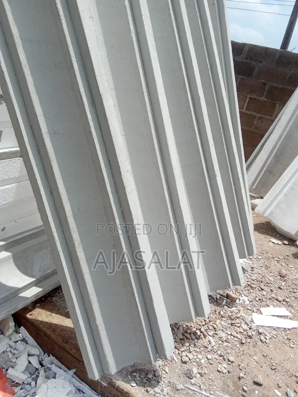430 by 430 Polystyrene Parapet