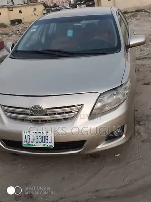 Toyota Corolla S 4dr Sedan (1.8L 4cyl 4A) 2009 Gold