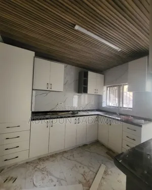 3bdrm Block of Flats in Mabushi District for rent