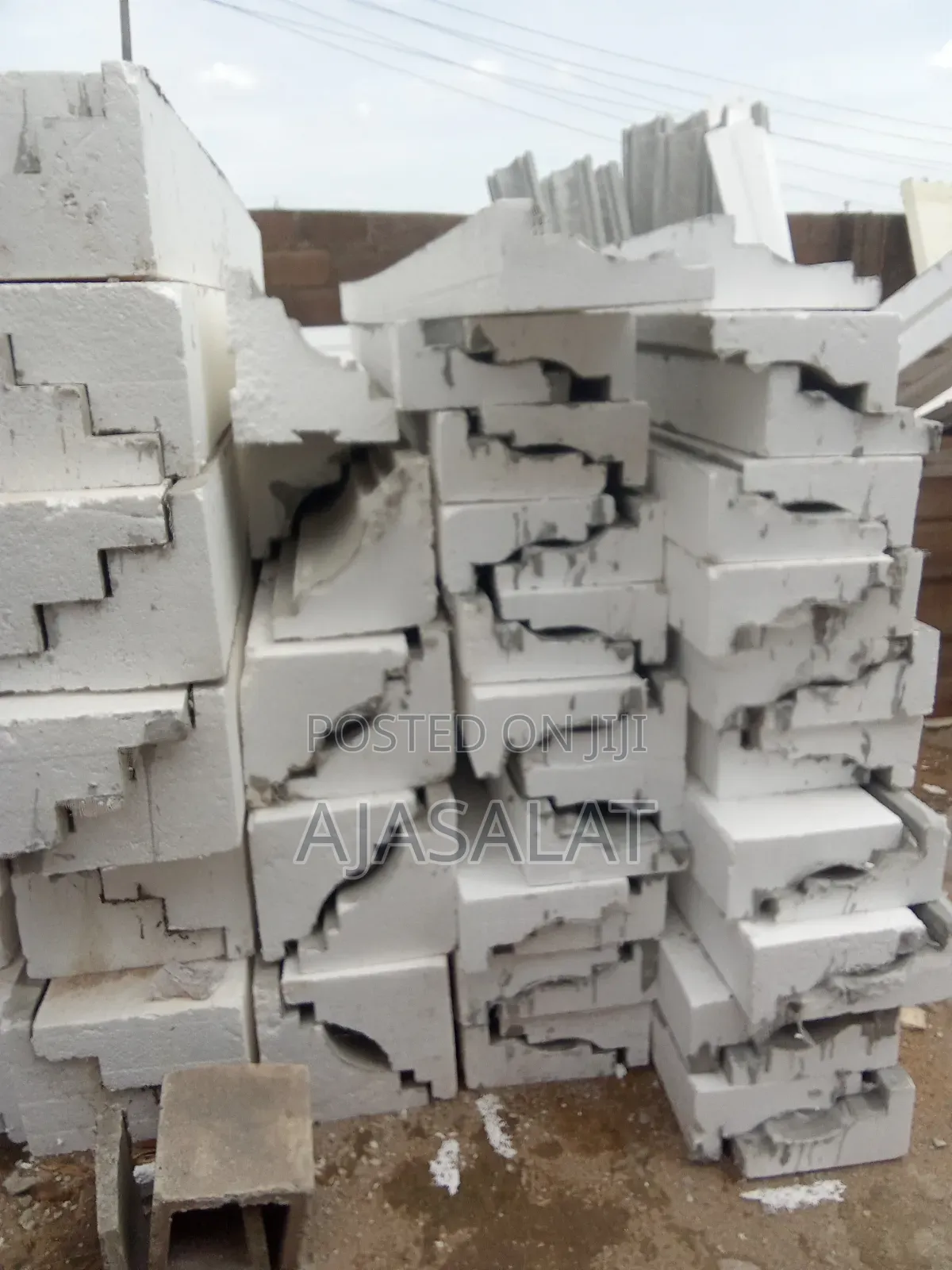 250 by 250 Polystyrene Parapet