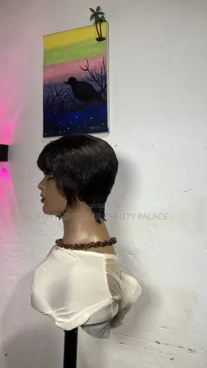 Pixie /Razor Cut