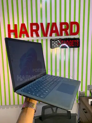 Laptop Microsoft Surface Laptop 8GB SSD 256GB