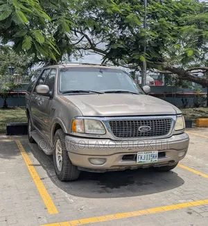 Ford Expedition Eddie Bauer 4x2 2001 Beige