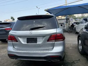 Mercedes-Benz GLE-Class GLE 350 2018 Ivory