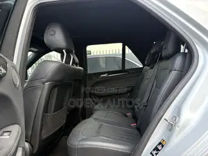 Mercedes-Benz GLE-Class GLE 350 2018 Ivory