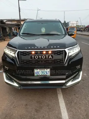 Toyota Land Cruiser Prado 2.4 Petrol 2024 Black