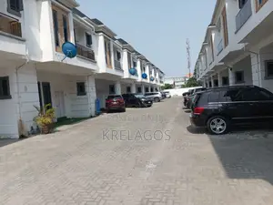 Furnished 4bdrm House in Orchid, Chevron for rent