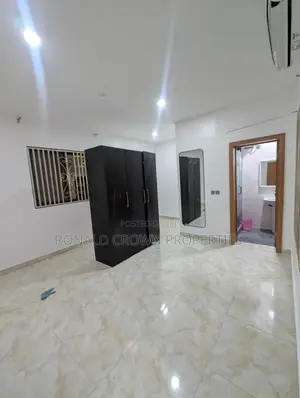 4bdrm Apartment in Banana Island for rent