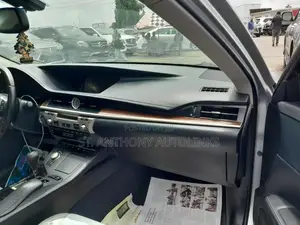 Lexus ES 350 FWD 2014 Silver