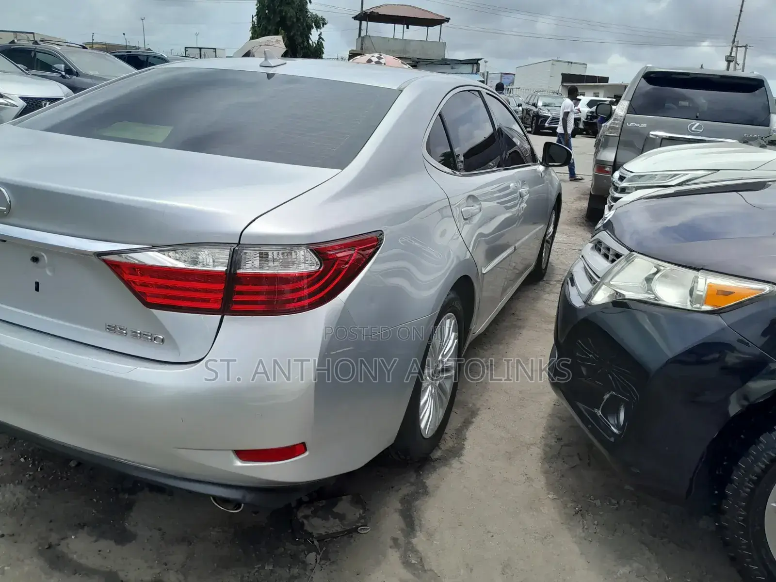 Lexus ES 350 FWD 2014 Silver