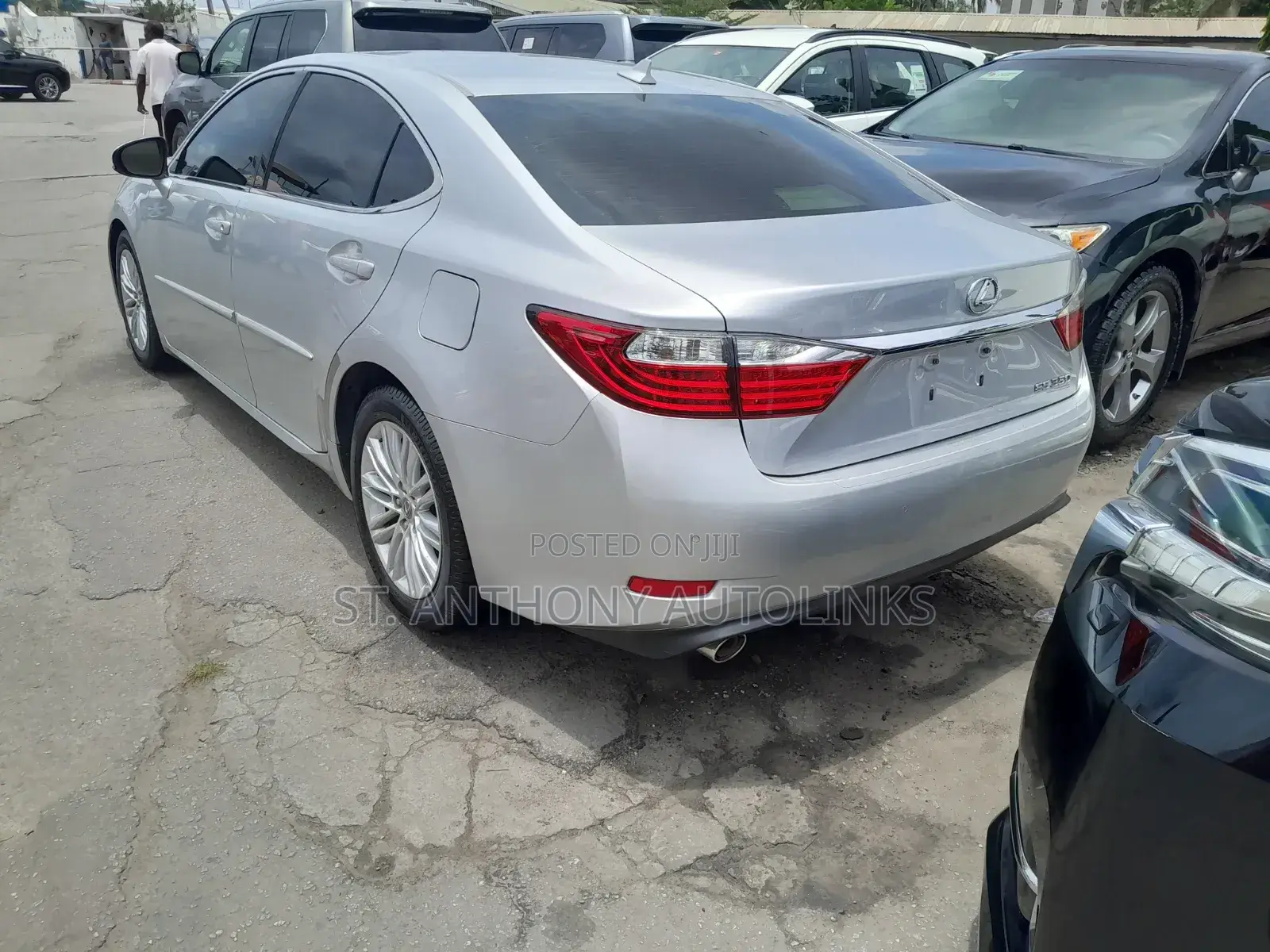Lexus ES 350 FWD 2014 Silver