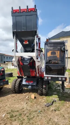 4cubic Selfloading Concrete Mixer