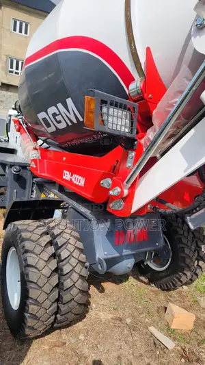 4cubic Selfloading Concrete Mixer