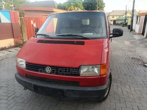 Volkswagen Transporter 1995 Red