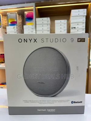 Onyx Studio 9