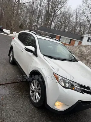 Toyota RAV4 Limited AWD (2.5L 4cyl 6A) 2013 White