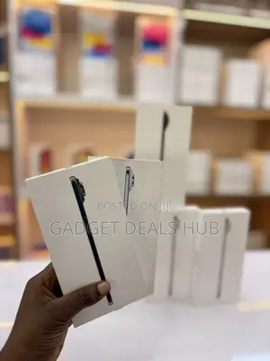 New Apple iPhone Air 256 GB