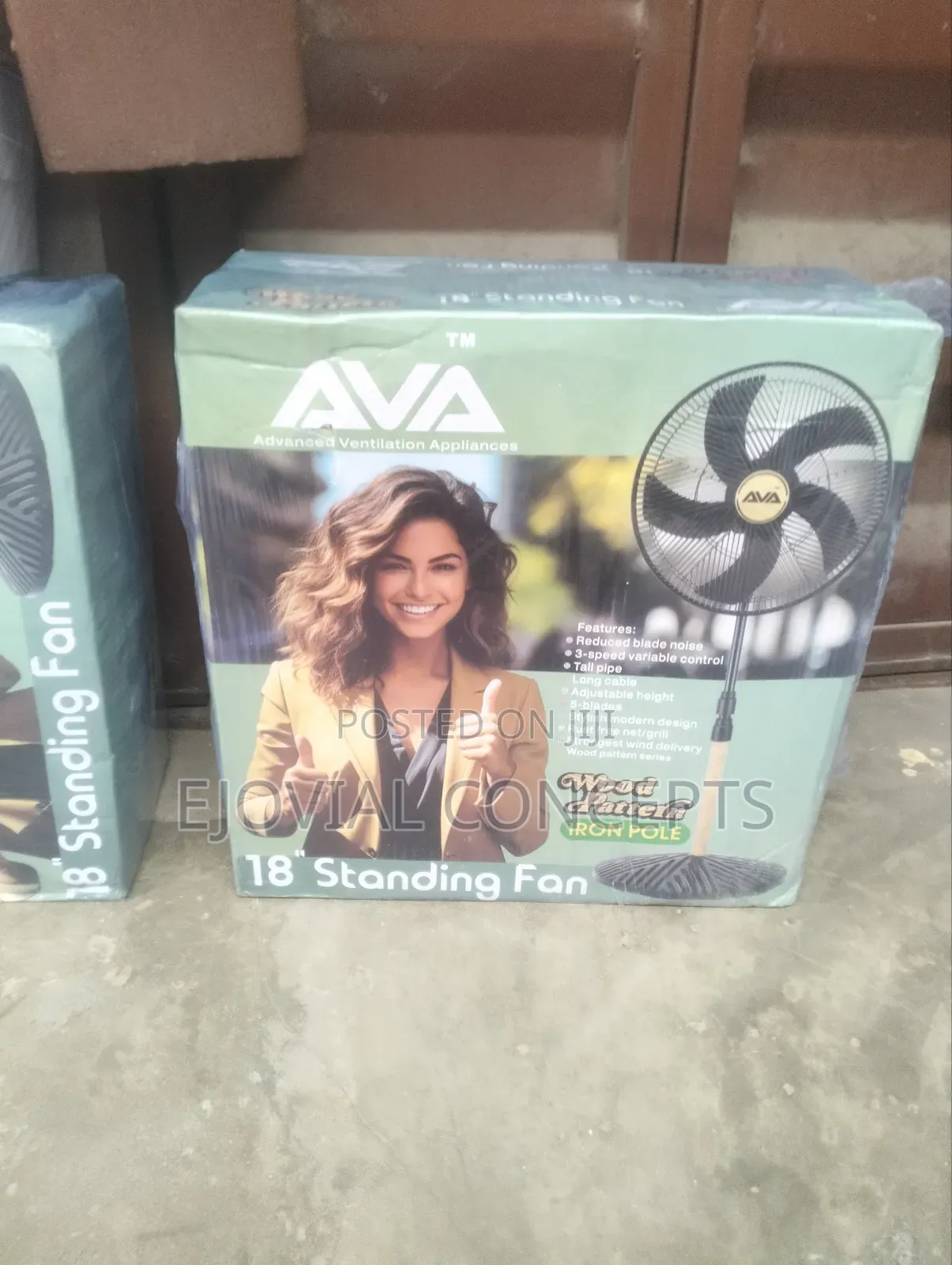 Ava 18" Standing Fan