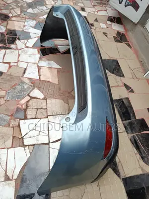Back Bumper With Reflector Light Rx 350 2013 Model