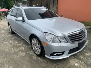 Mercedes-Benz E350 Base 4Matic Wagon AWD (3.5L 6cyl 7A) 2013 Silver