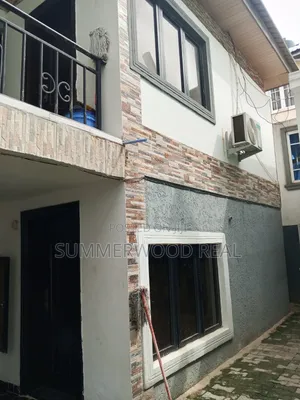 Mini Flat in Lekki Phase 2 for rent