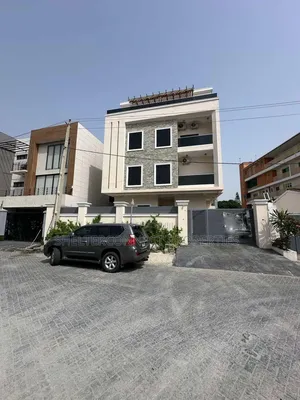 6bdrm Duplex in Lekki Phase 1 for sale