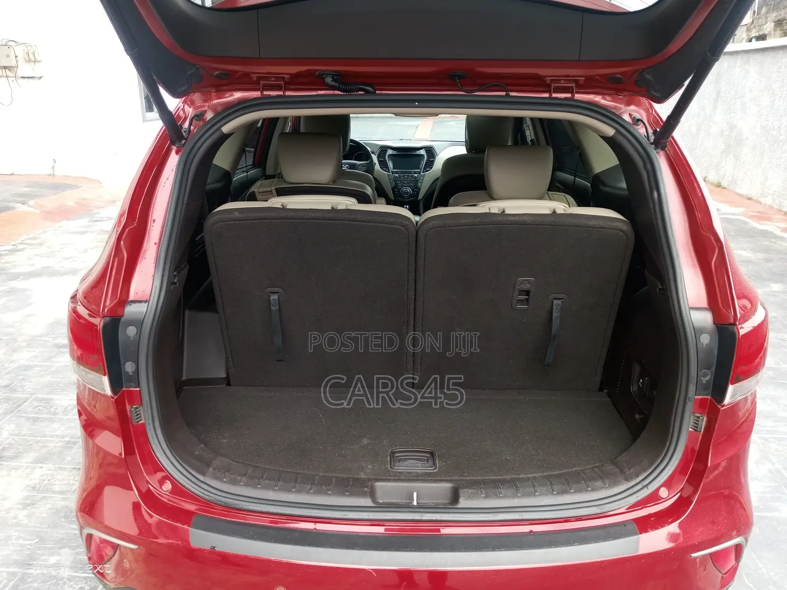 Hyundai Santa Fe 2017 Red