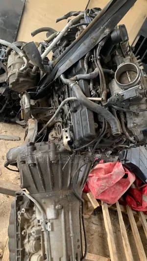 2003 Nissan Pathfinder Engine and Gearbox