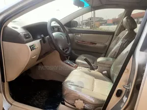 Toyota Corolla 2004 Silver