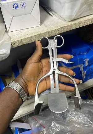 Rectal Speculum Retractor