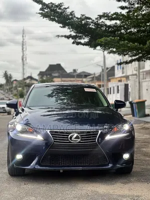 Lexus IS 2015 Blue