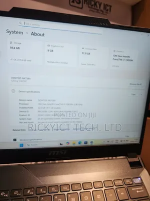 New Laptop MSI Cyborg 14 16GB Intel Core i7 SSD 1T