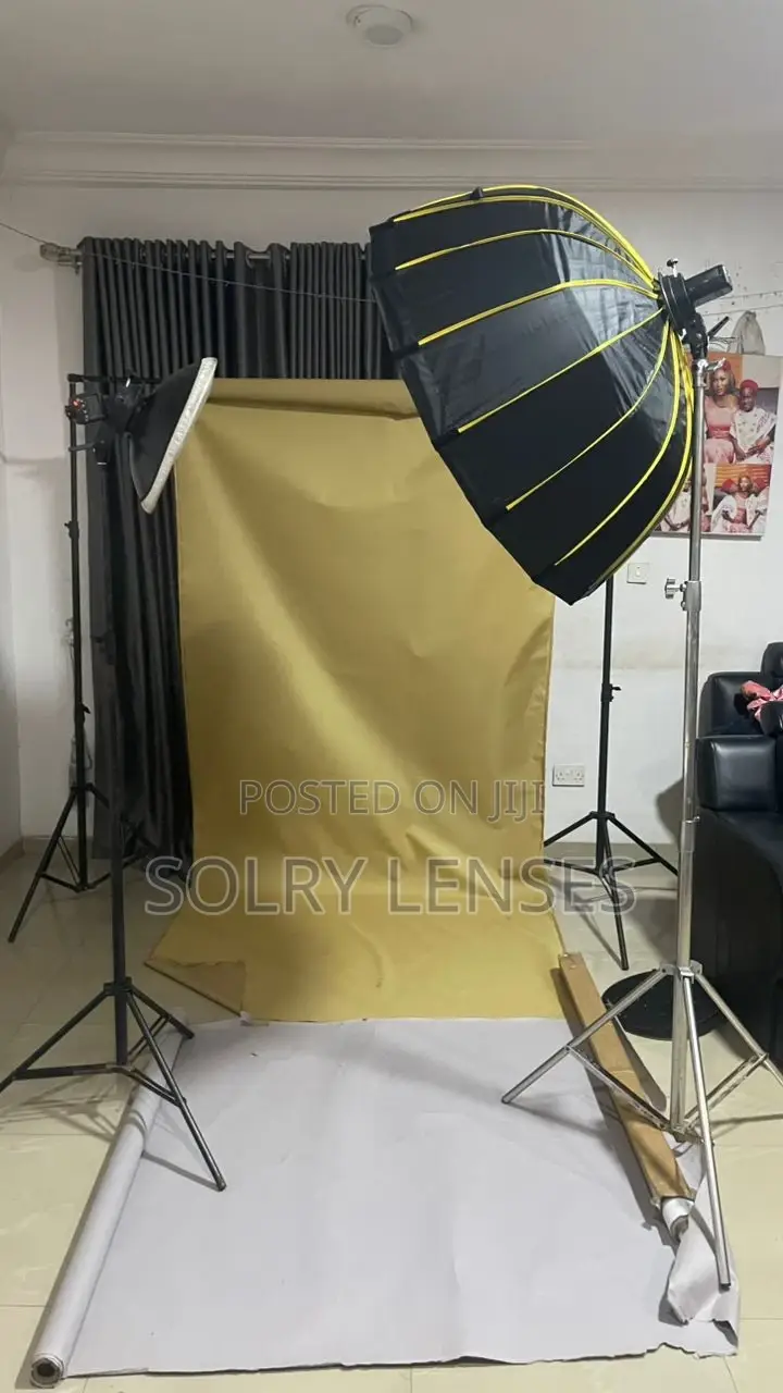 Full Studio Setup, Backdrops, Softbox, Ad600, Ad200, Mylar, For Rents