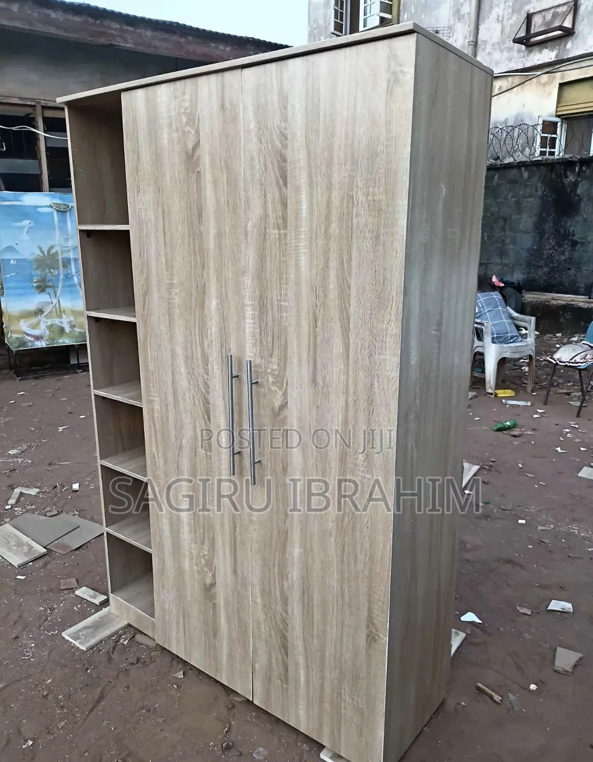 Very Clean Wardrobe