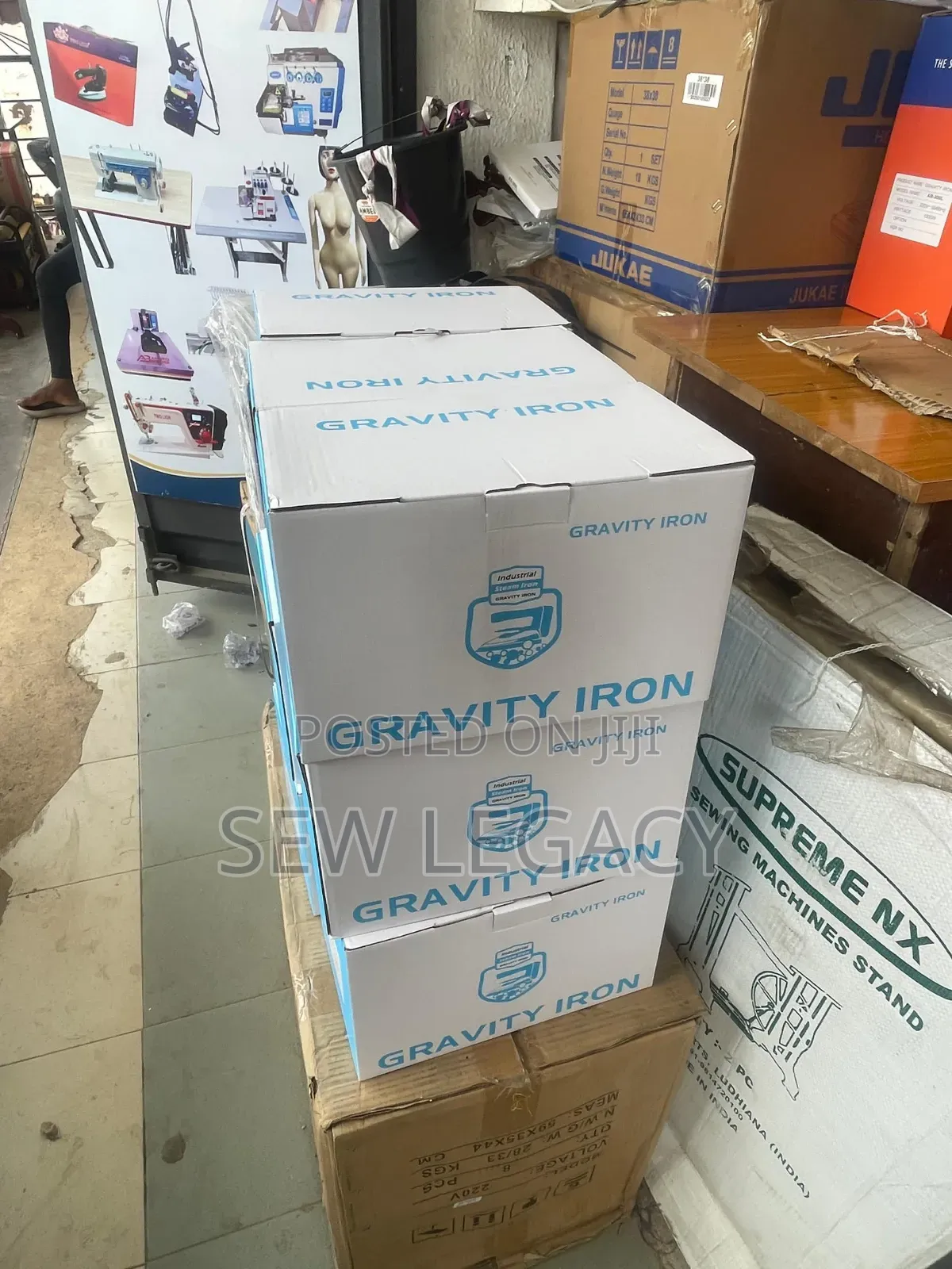 Gravity Steam Iron