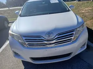 Toyota Venza Limited 2010 White