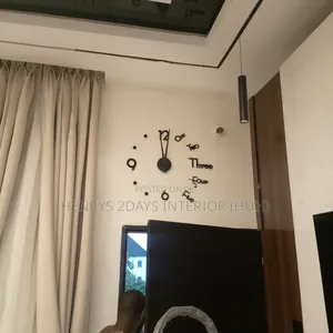Art Work Clock Bold One