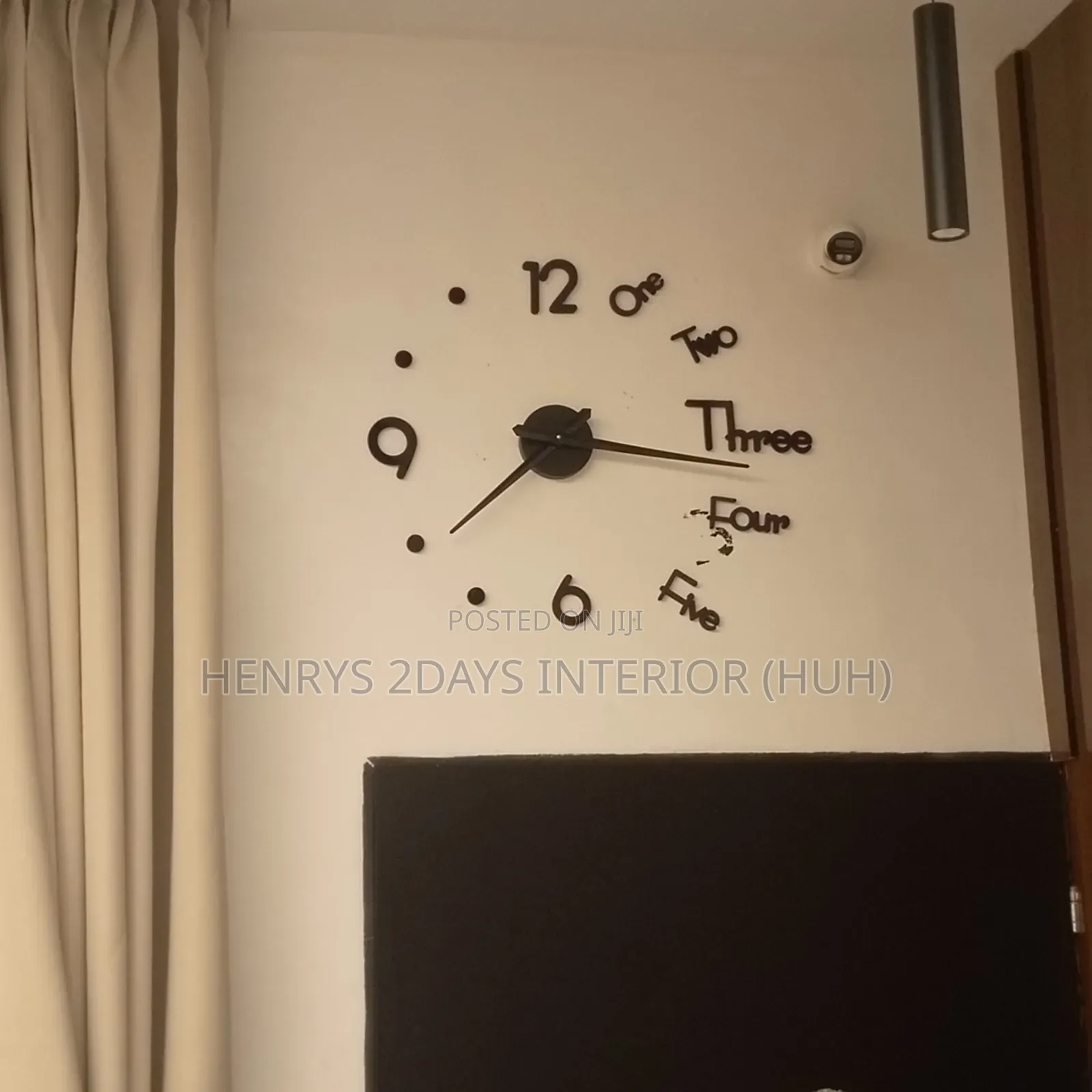 Art Work Clock Bold One