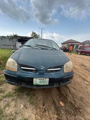 Nissan Almera Tino 2002 Blue